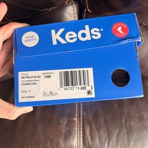 Keds slip on 14w NIB